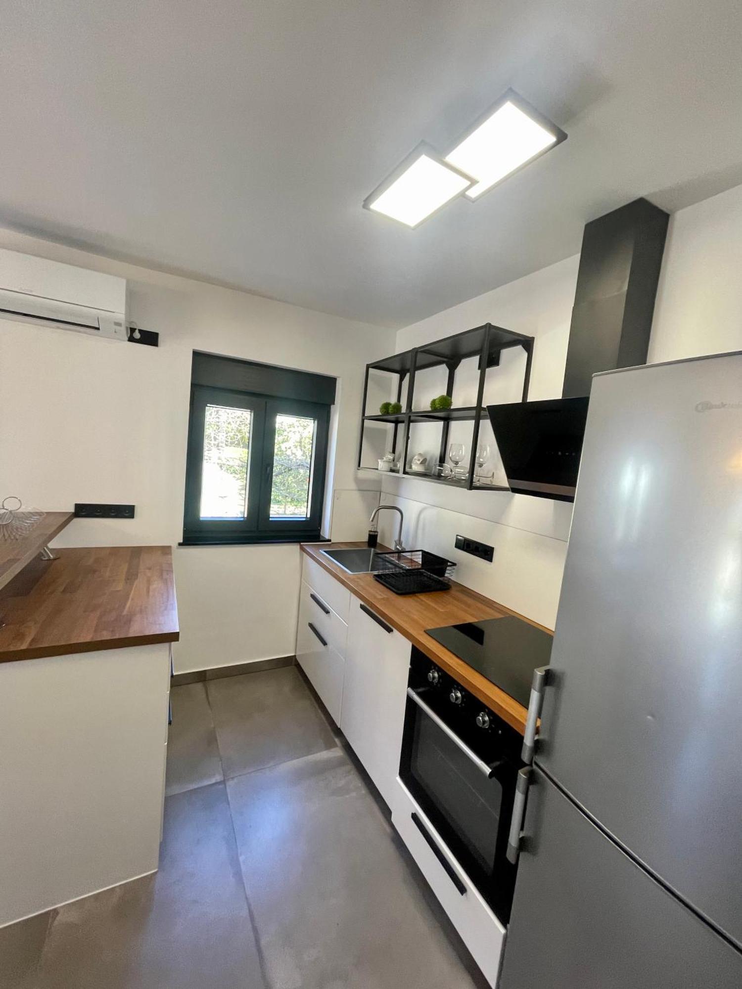 Enna Apartment C Perfect Location Medulin Buitenkant foto